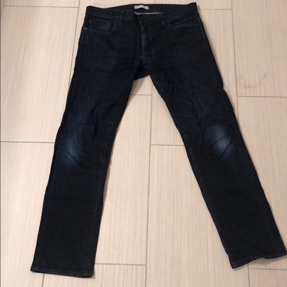 Uniqlo Slim fit Denim - dark wash 33w 32l - Picture 1 of 3